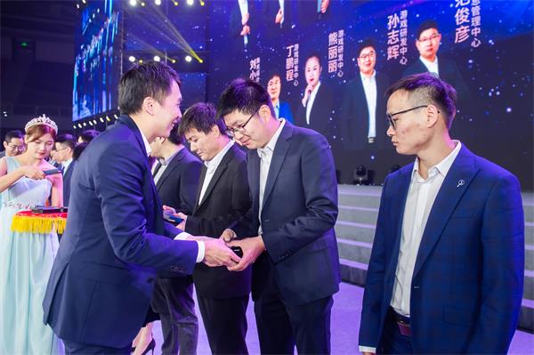 191613716690498015201.jpg 22.jpg